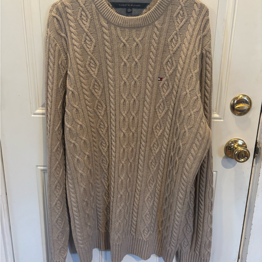 Tommy Hilfiger Men's Beige Cable Knit Sweater